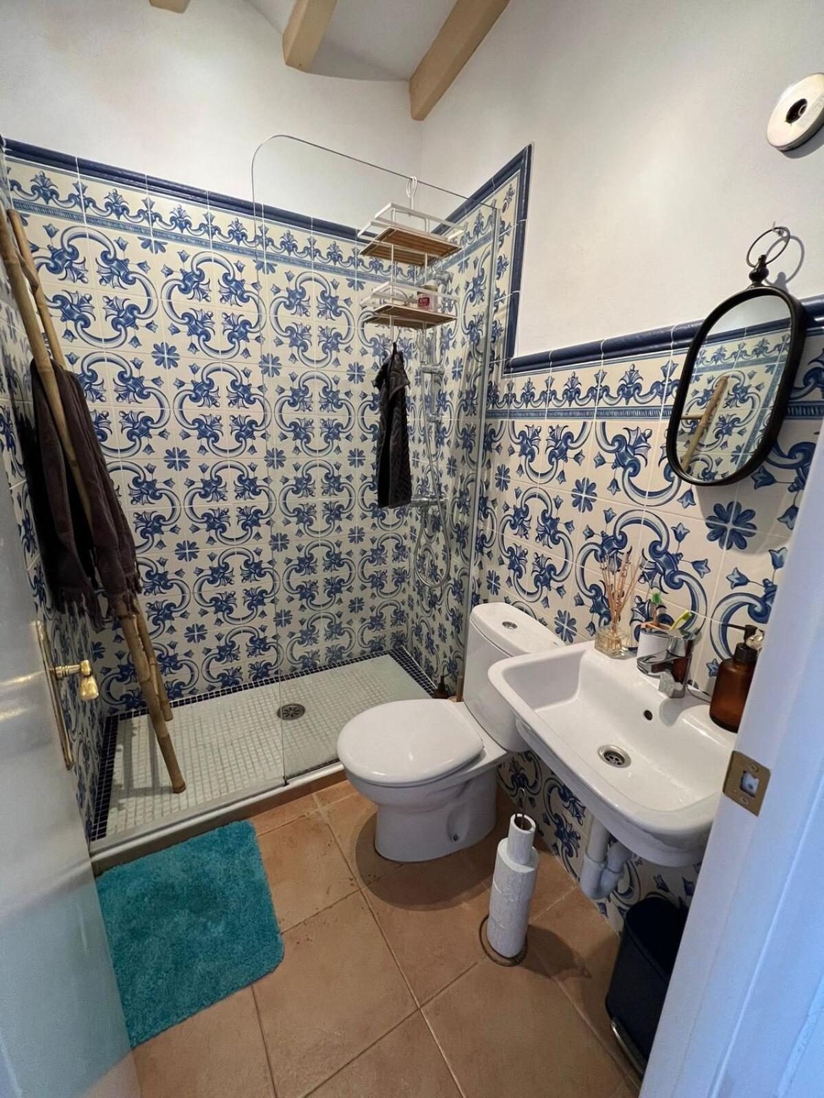 Oldtown Family House With Amazing Terrace - 3 Minutes From Beach! บิยาโฮโยซา ภายนอก รูปภาพ