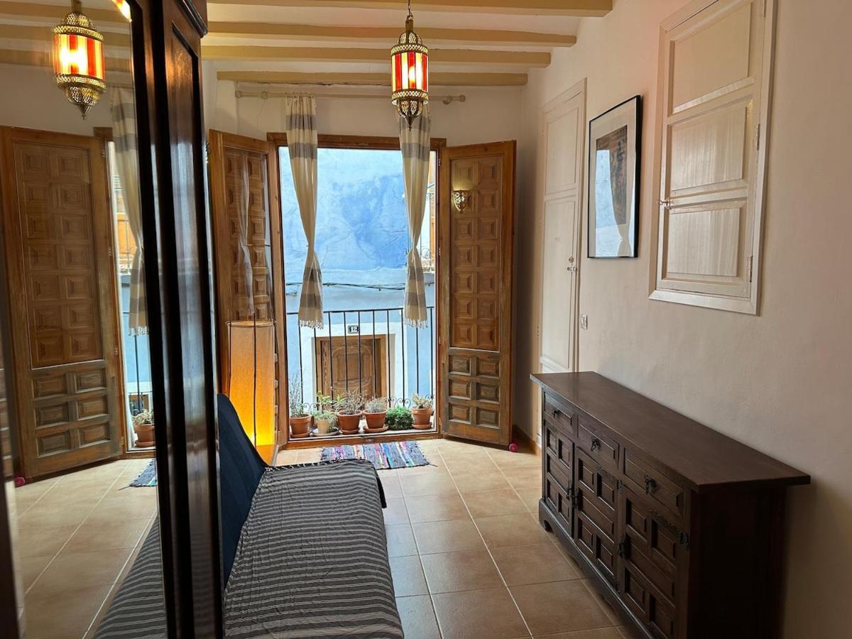 Oldtown Family House With Amazing Terrace - 3 Minutes From Beach! บิยาโฮโยซา ภายนอก รูปภาพ