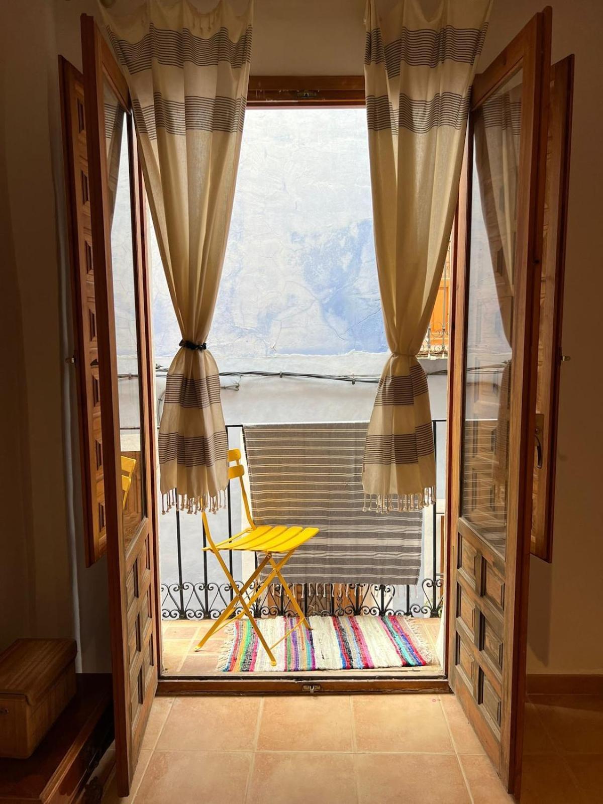 Oldtown Family House With Amazing Terrace - 3 Minutes From Beach! บิยาโฮโยซา ภายนอก รูปภาพ