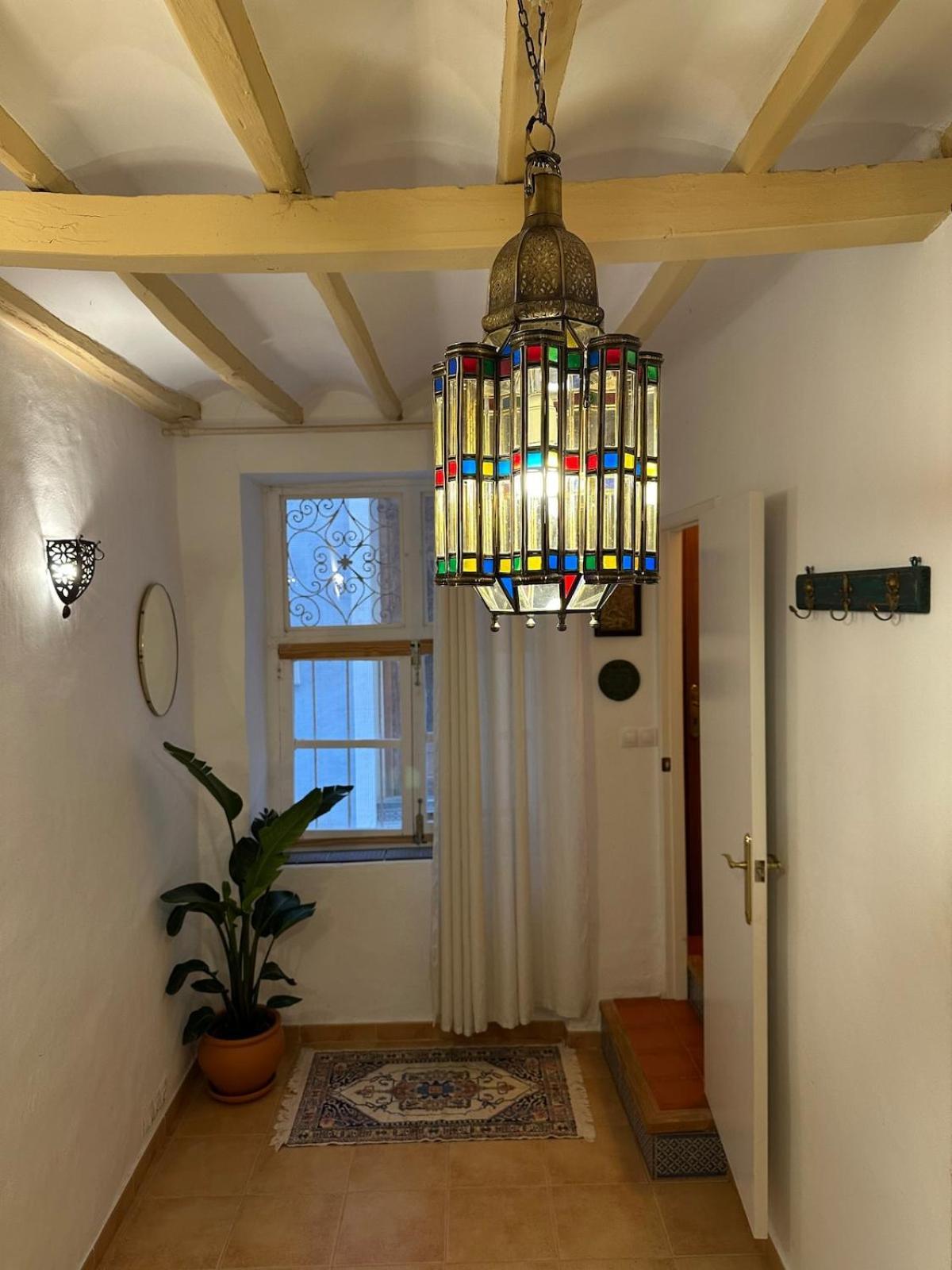 Oldtown Family House With Amazing Terrace - 3 Minutes From Beach! บิยาโฮโยซา ภายนอก รูปภาพ