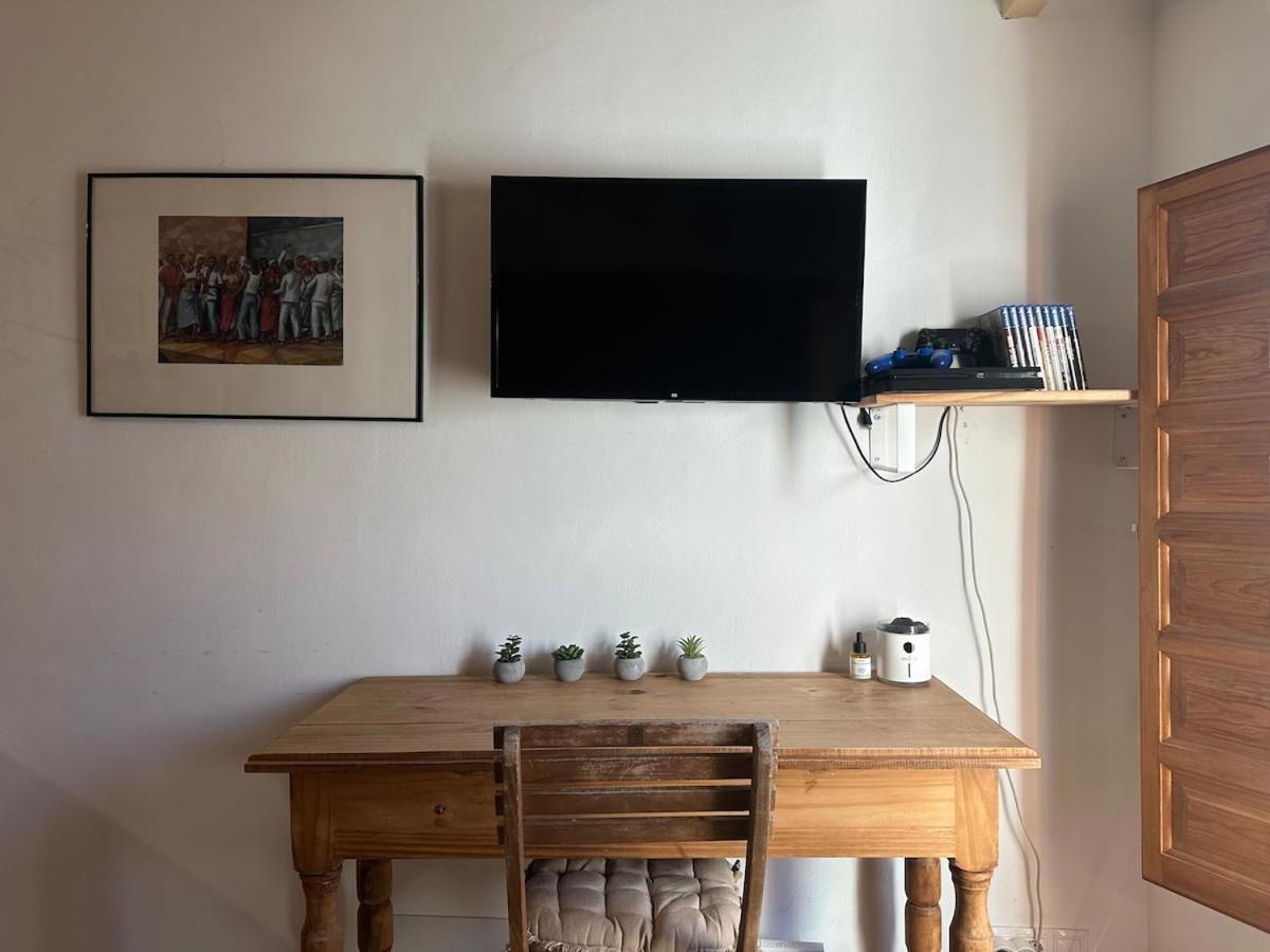 Oldtown Family House With Amazing Terrace - 3 Minutes From Beach! บิยาโฮโยซา ภายนอก รูปภาพ