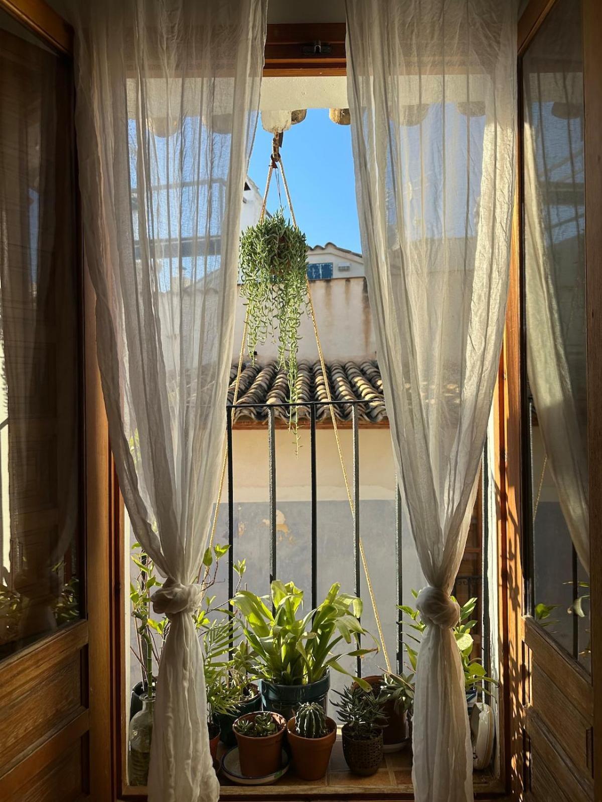 Oldtown Family House With Amazing Terrace - 3 Minutes From Beach! บิยาโฮโยซา ภายนอก รูปภาพ