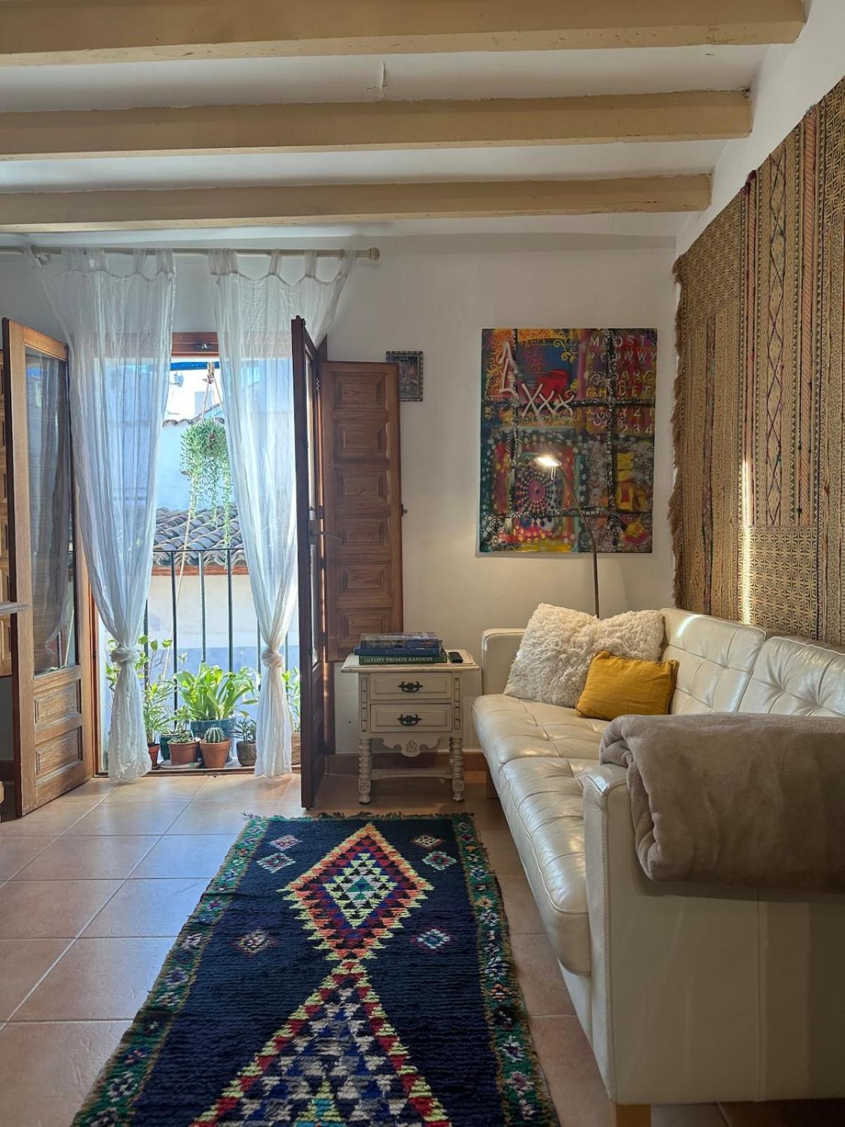 Oldtown Family House With Amazing Terrace - 3 Minutes From Beach! บิยาโฮโยซา ภายนอก รูปภาพ